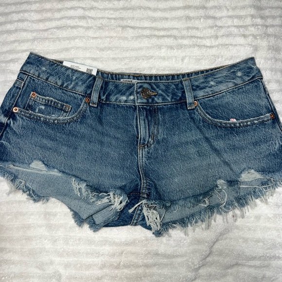 Jean shorts - Picture 1 of 3